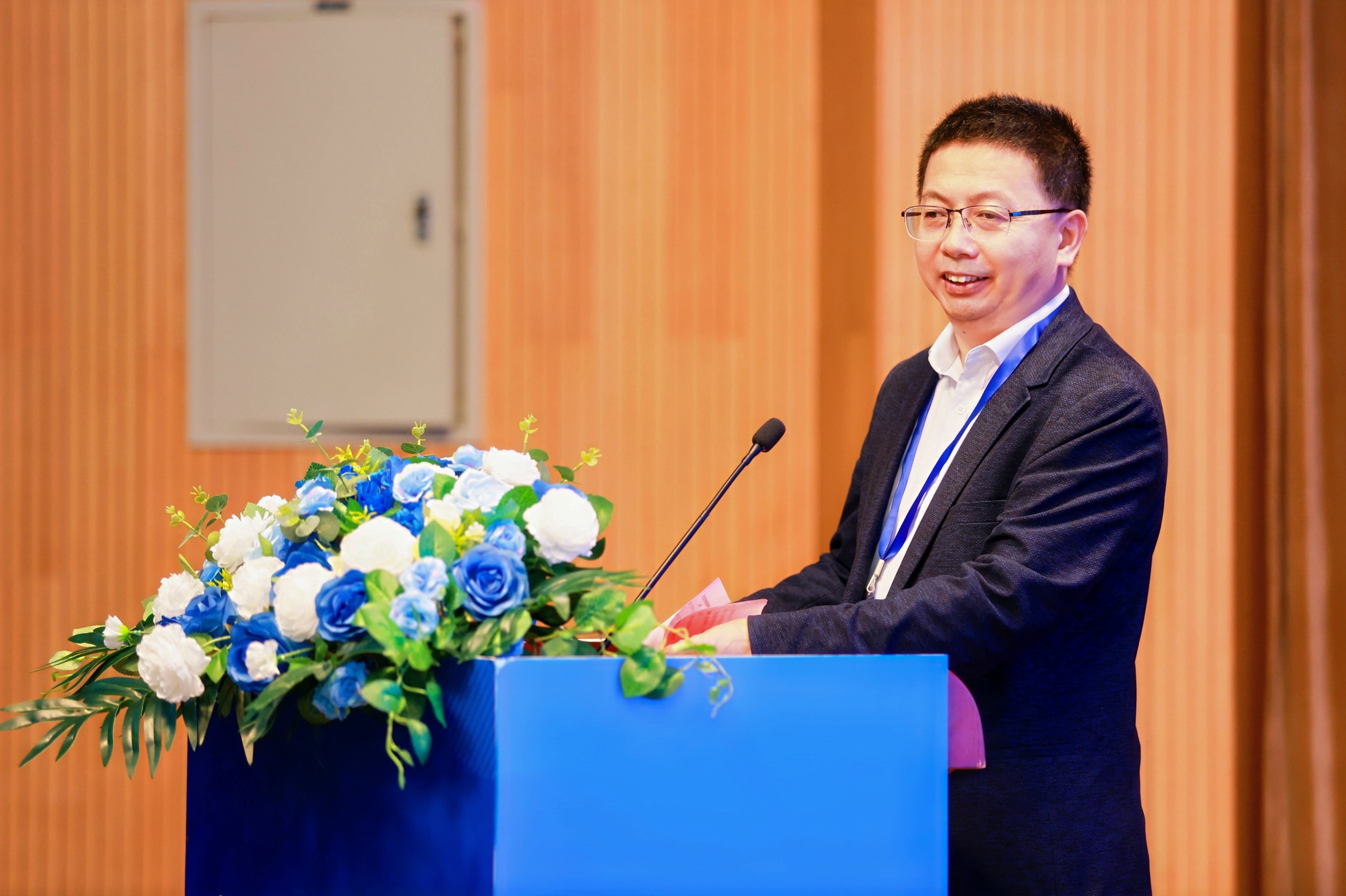 程开明.jpg 程开明.jpg